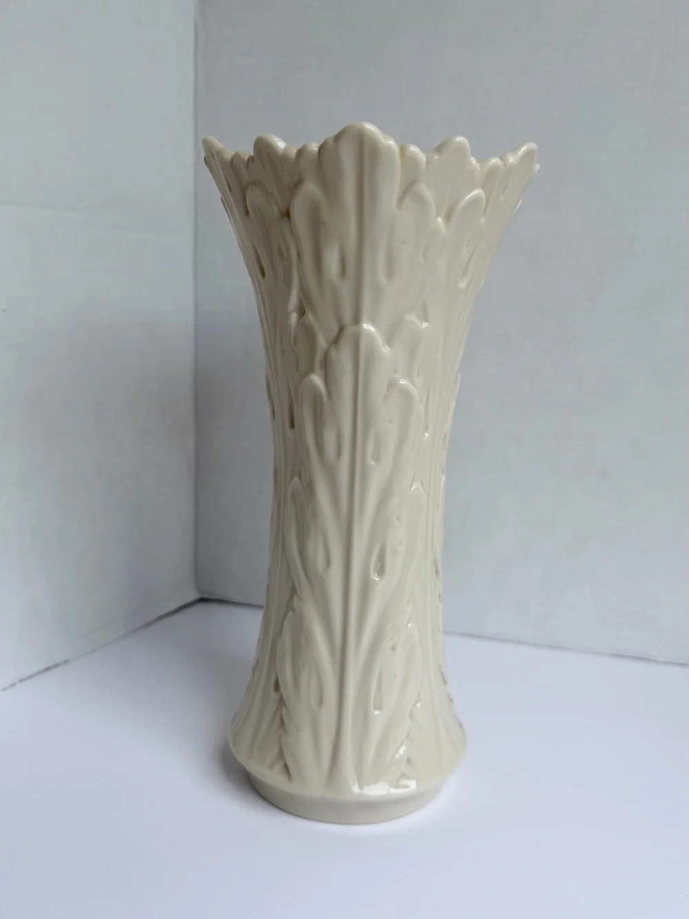 Lenox Woodland Collection Vase 8.5”